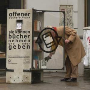 Offener Bücherschrank